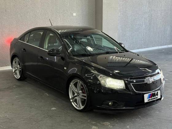 CHEVROLET CRUZE 1.8 LT 16V FLEX 4P AUTOMÁTICO CHEVROLET CRUZE 1.8 LT 16V FLEX 4P AUTOMÁTICO